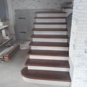 Деревянные лестницы